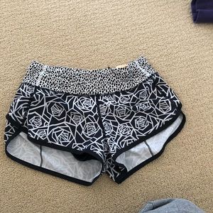 Lulu shorts